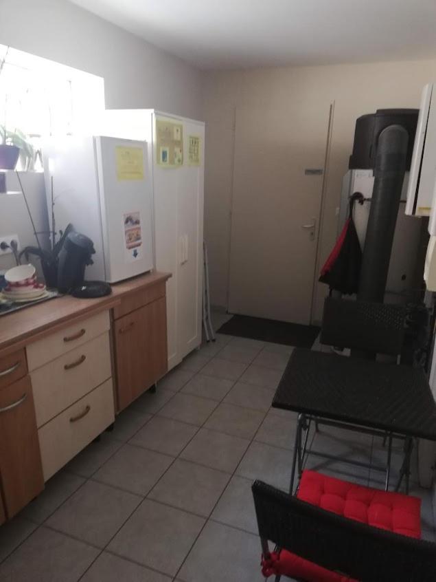 Chambre Avec Salle De Bain Privatisee Avec Petit Dejeuner Compris Auxonne Ngoại thất bức ảnh
