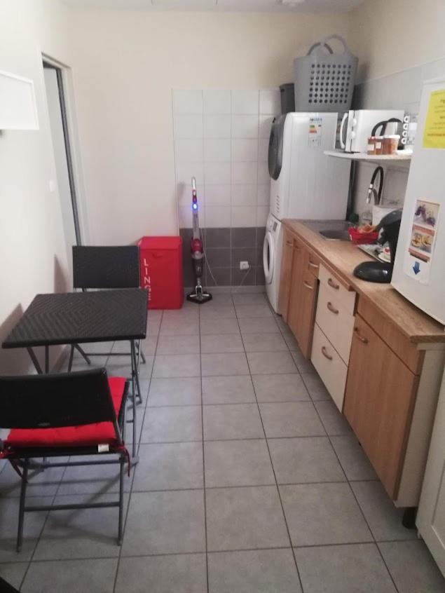 Chambre Avec Salle De Bain Privatisee Avec Petit Dejeuner Compris Auxonne Ngoại thất bức ảnh