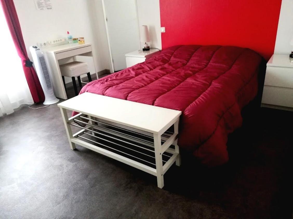 Chambre Avec Salle De Bain Privatisee Avec Petit Dejeuner Compris Auxonne Ngoại thất bức ảnh